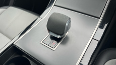 Land Rover Range Rover Velar 2.0 D200 MHEV Dynamic SE 5dr Auto Diesel Estate